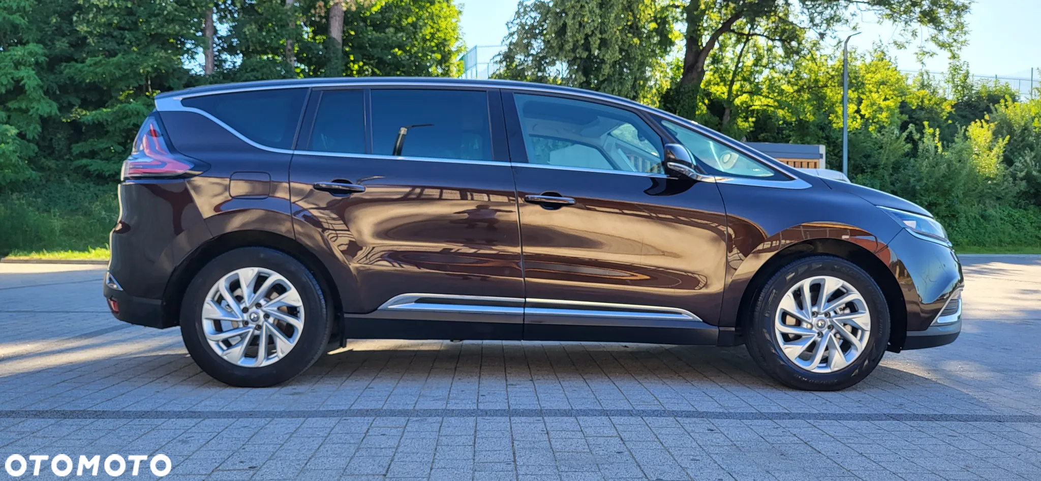 Renault Espace 1.6 dCi Energy Initiale Paris EDC 7os - 10