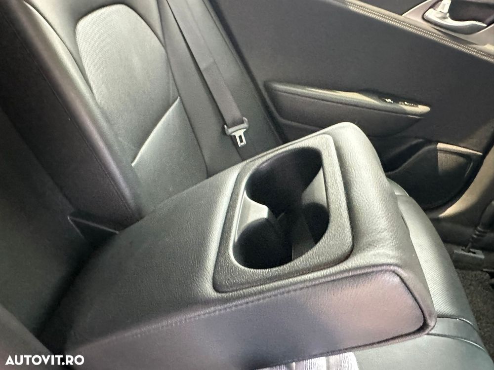 Kia Stinger 2.0 T-GDI GT Line - 17