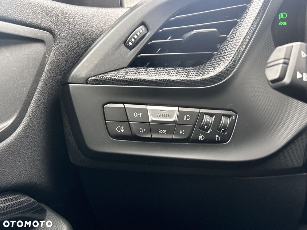 BMW Seria 2 - 19