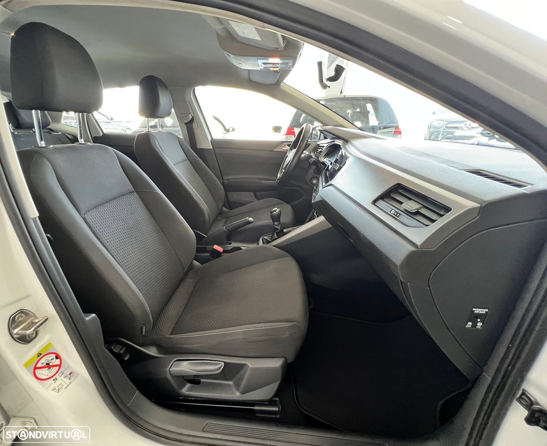 VW Polo 1.0 Confortline - 10