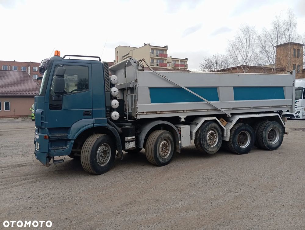 Iveco Trakker - 8