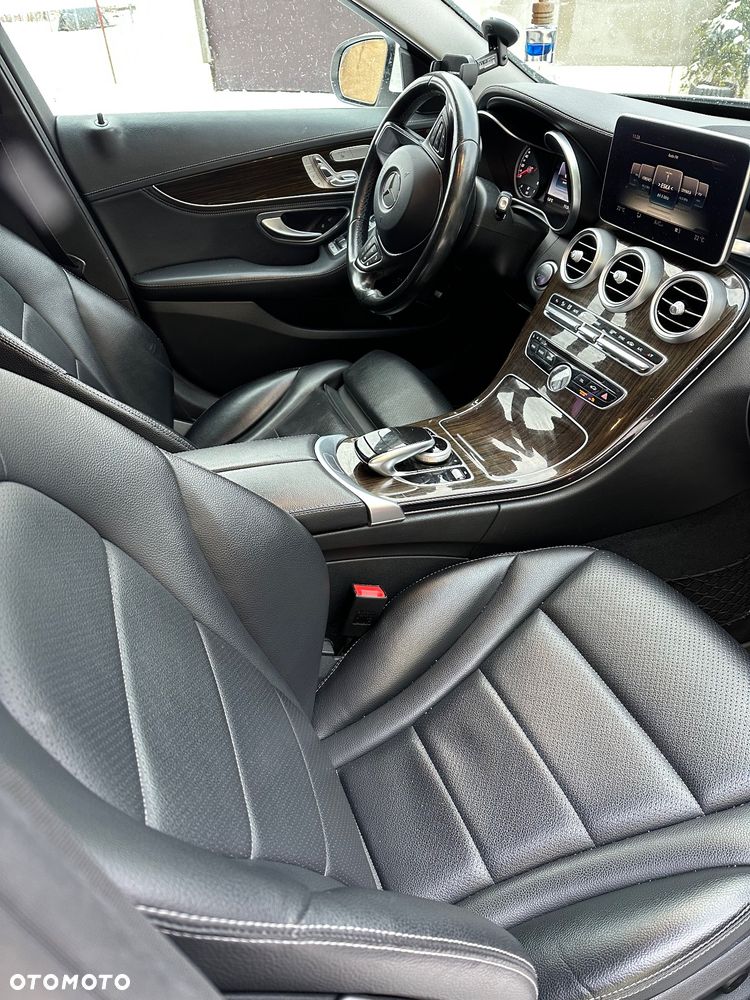 Mercedes-Benz Klasa C 300 7G-TRONIC Avantgarde - 13