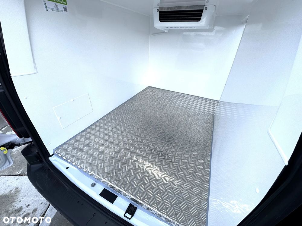 Toyota Proace City Long Izoterma z Agregatem - 6