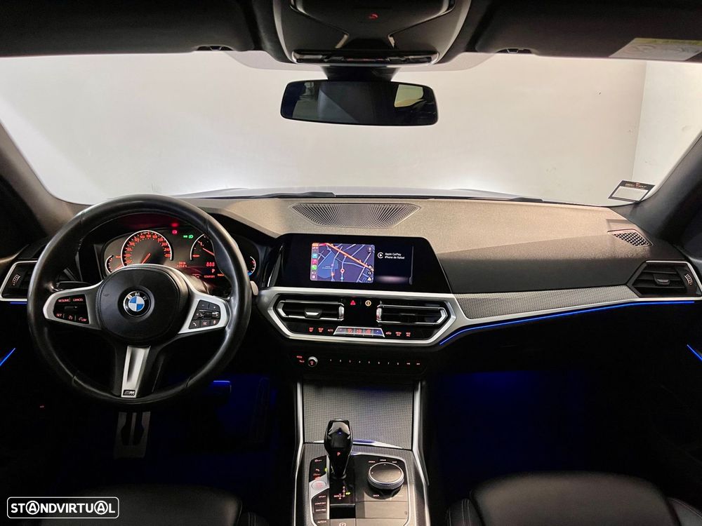 BMW 318 d Touring Pack M Auto - 2