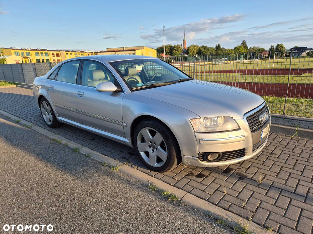 Audi A8 - 5