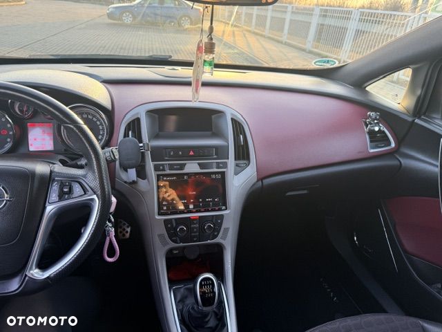 Opel Astra 1.6 T SIDI Sport S&S - 11