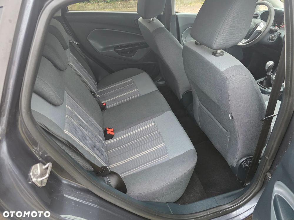Ford Fiesta - 14