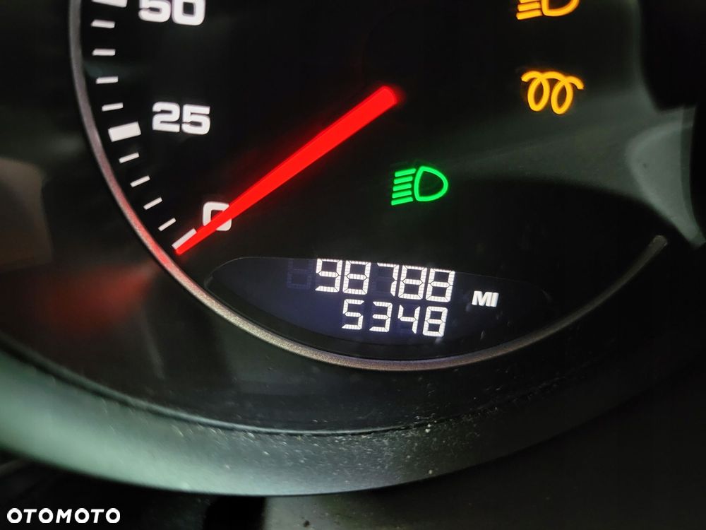 skrzynia biegow porsche cayenne ii 7p5 3.0d 0c8300037d - 4