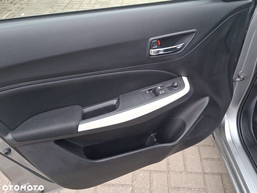 Suzuki Swift - 15