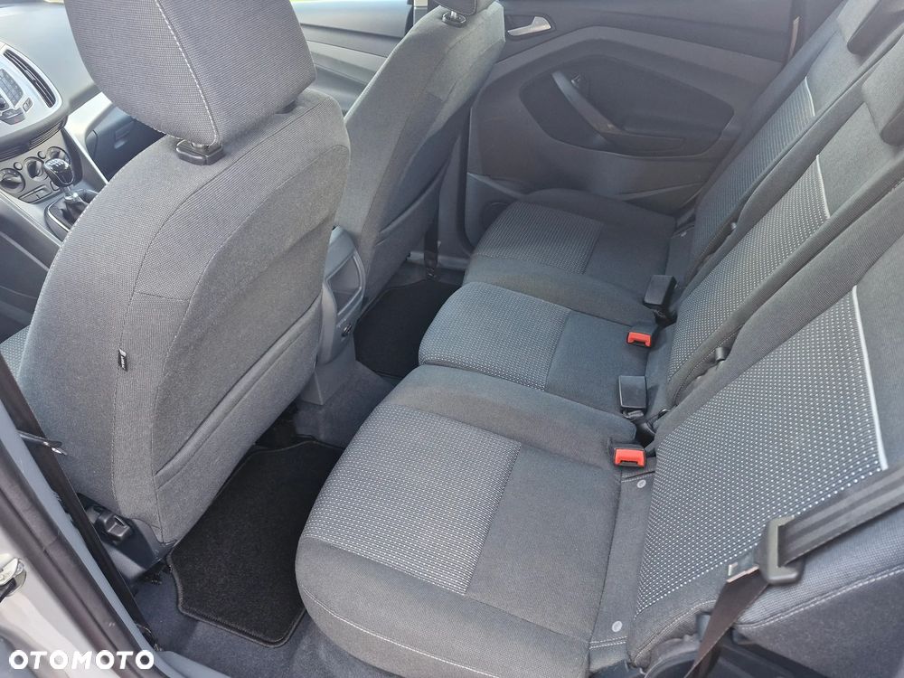 Ford C-MAX - 18