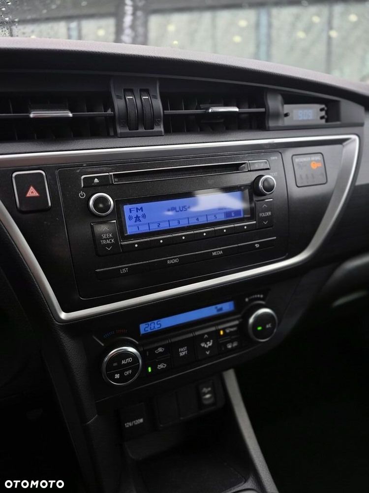 Toyota Auris 1.4 D-4D Active - 13