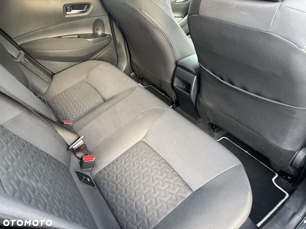 Toyota Corolla 1.8 Hybrid Comfort - 16