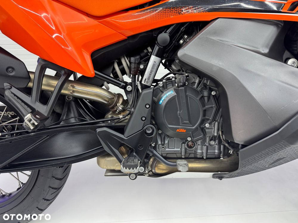 KTM Adventure - 17