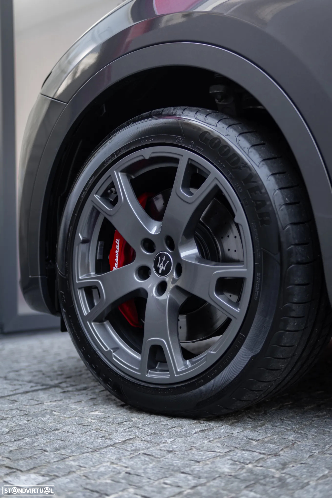 Maserati Levante S Q4 GranSport - 16
