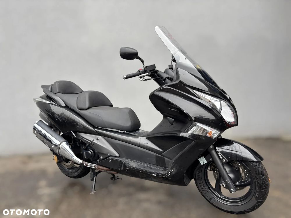 Honda Silver Wing - 1