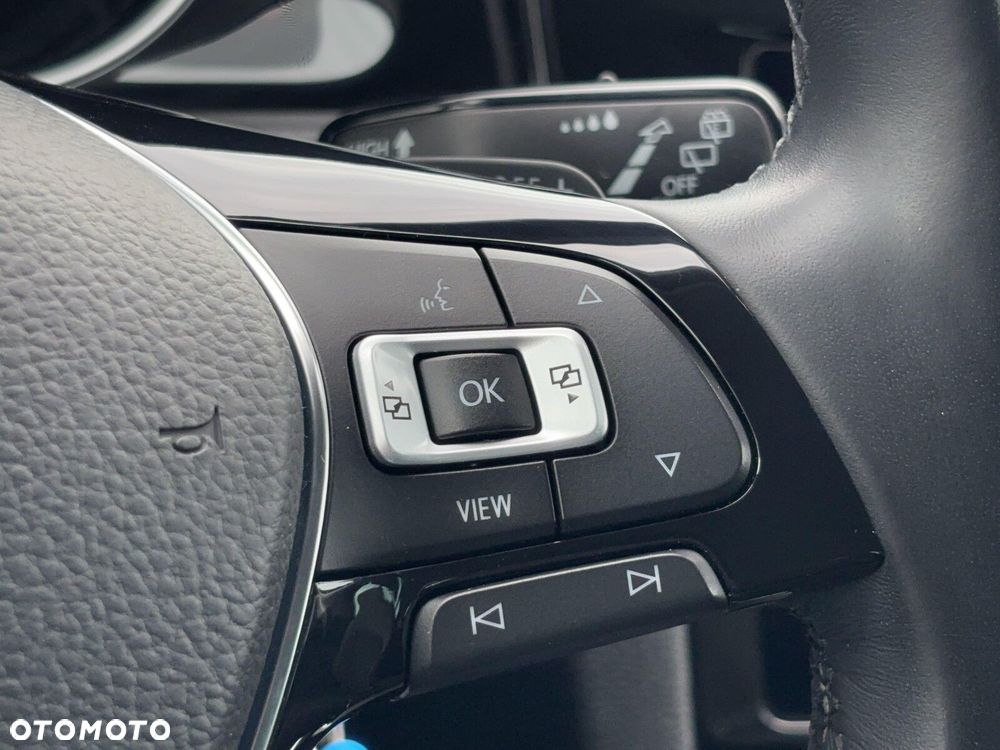 Volkswagen Golf 1.5 TSI BMT Evo Highline DSG - 27