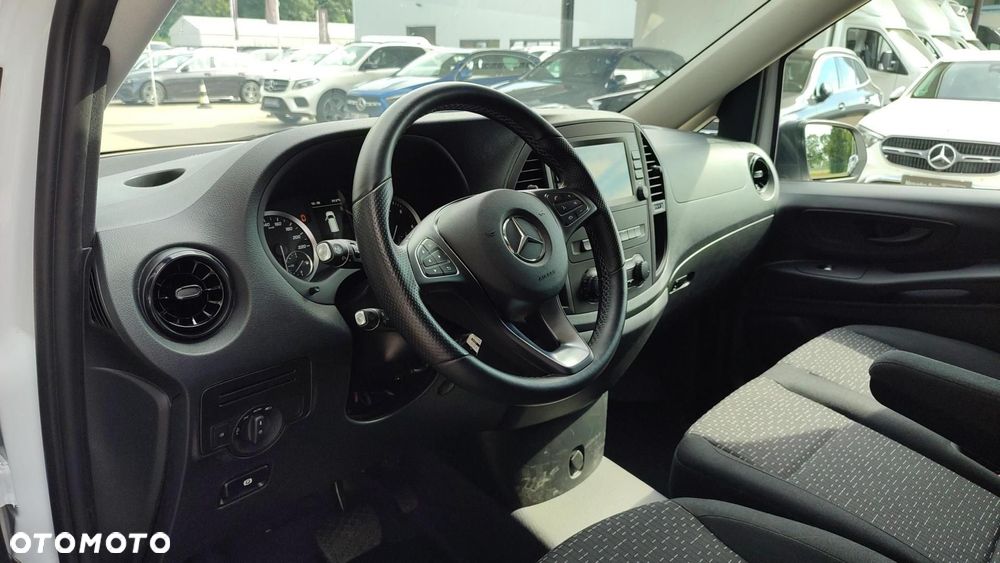 Mercedes-Benz Vito - 10