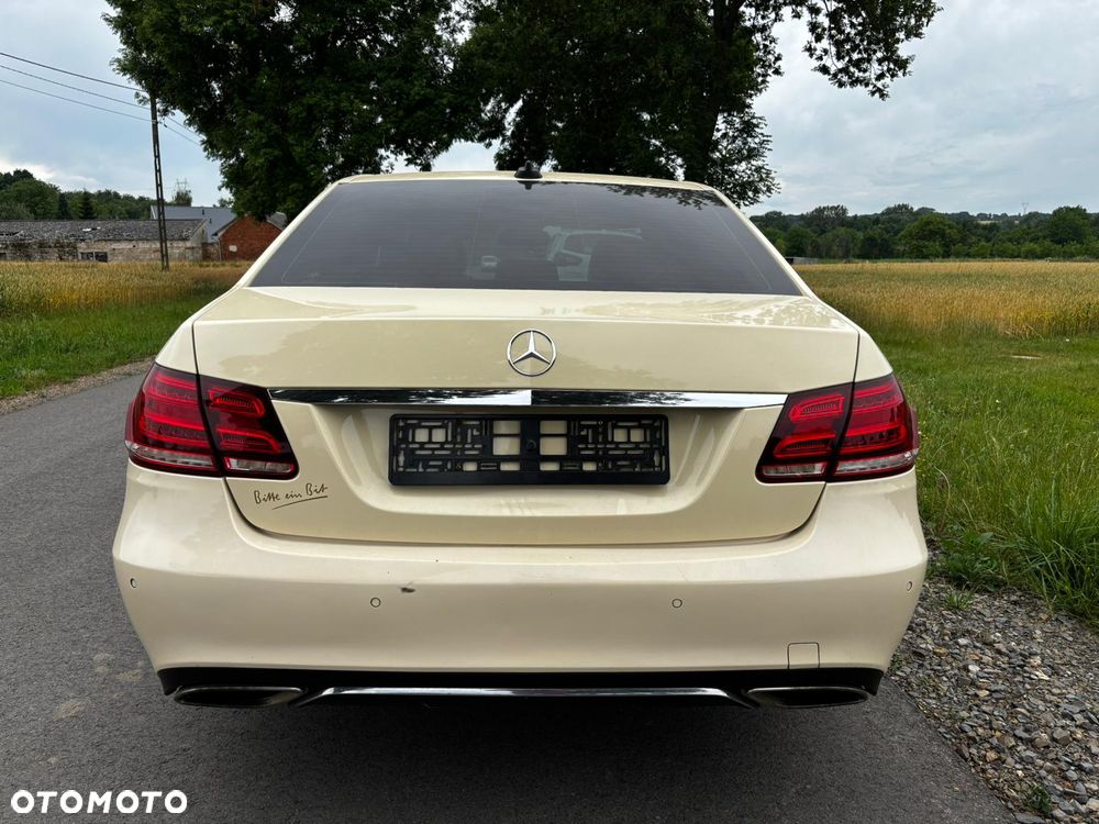 Mercedes-Benz Klasa E 220 BlueTEC 4Matic 7G-TRONIC Edition - 4