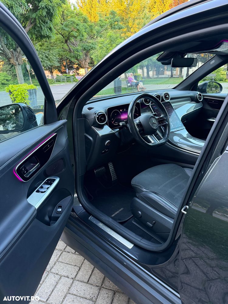Mercedes-Benz GLC 300 d 4MATIC MHEV - 14