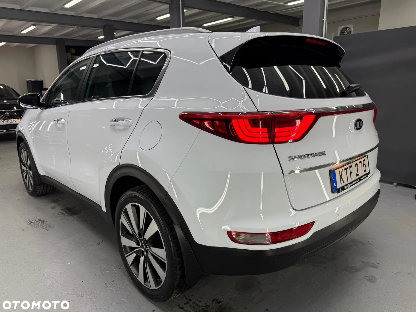 Kia Sportage 1.7 CRDI Business Line L 2WD - 9