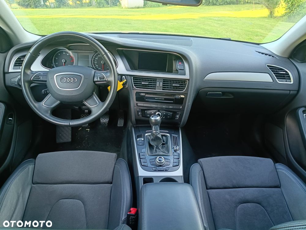 Audi A4 Avant 1.8 TFSI Attraction - 8