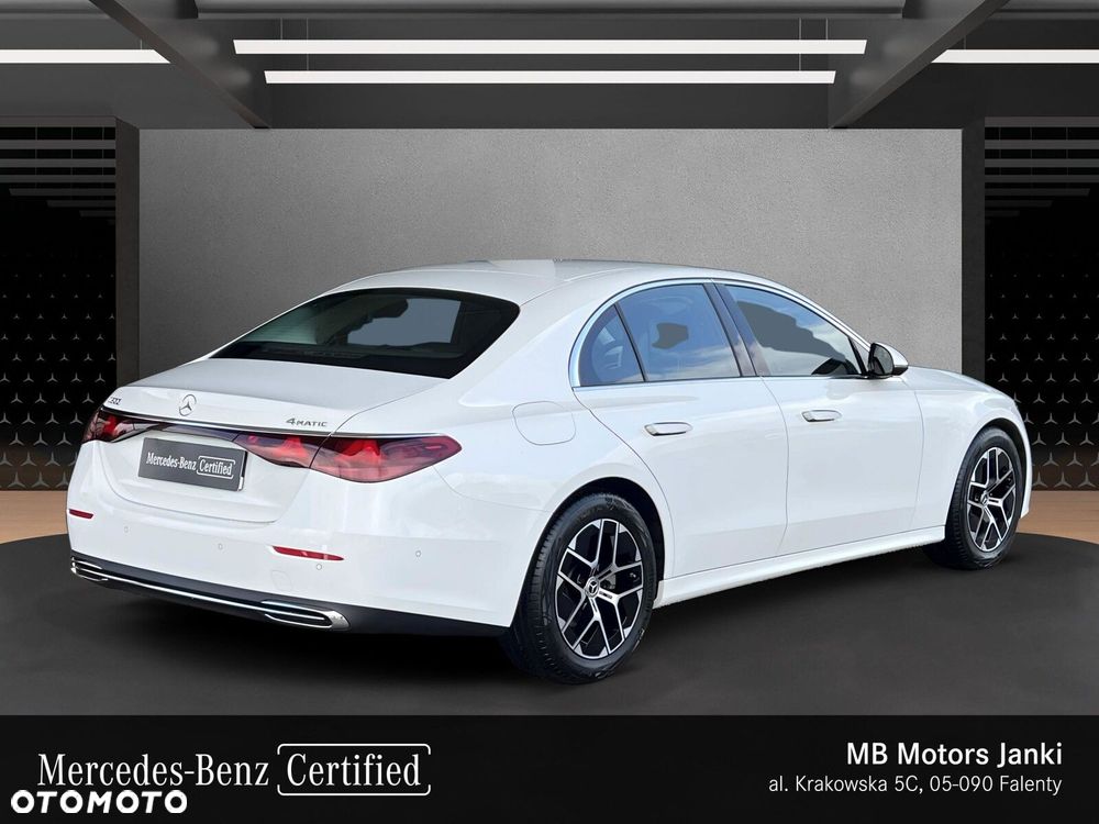 Mercedes-Benz E-Class 2025 photo 5