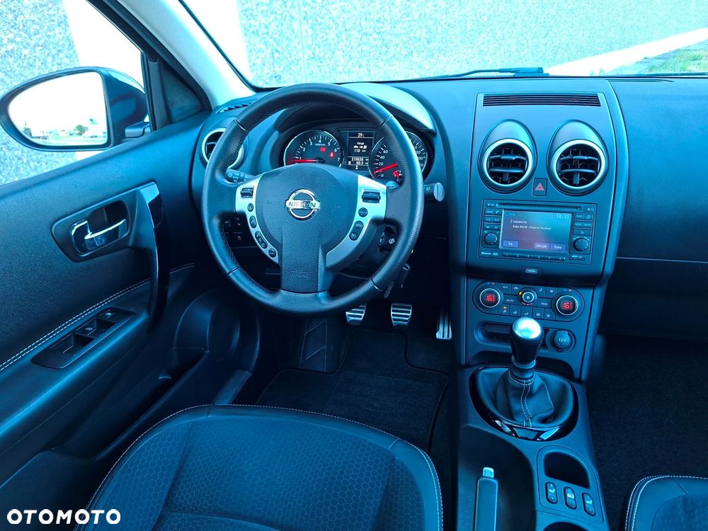 Nissan Qashqai+2 2.0 Tekna - 29