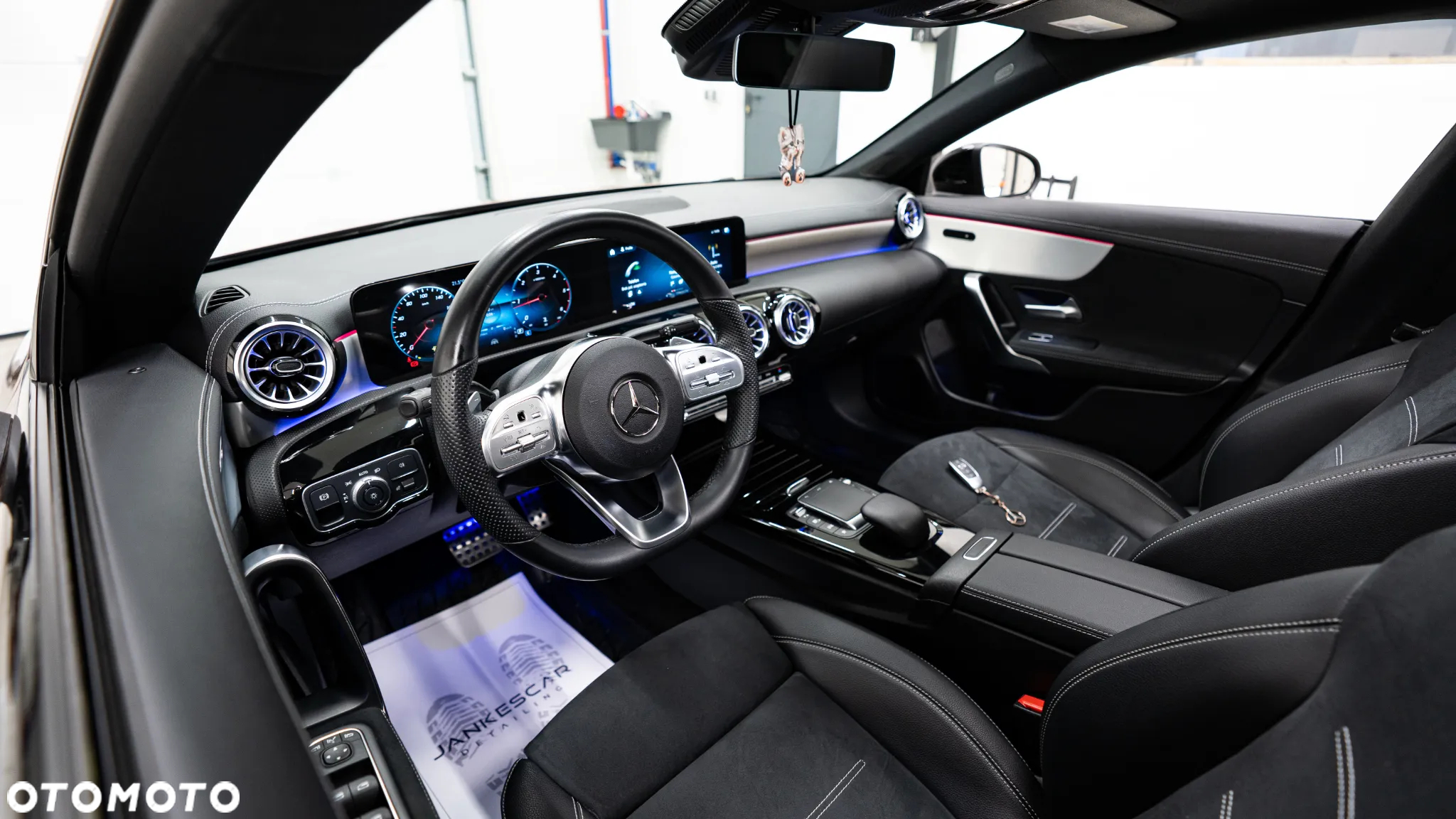 Mercedes-Benz CLA 200 d 4-Matic AMG Line 8G-DCT - 28