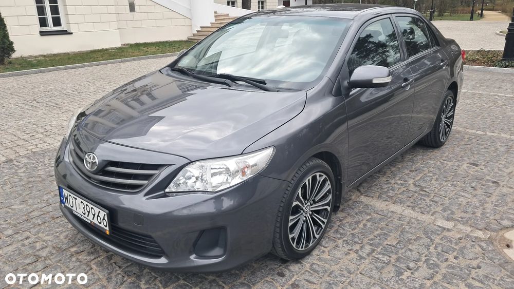 Toyota Corolla 1.6 Luna - 2