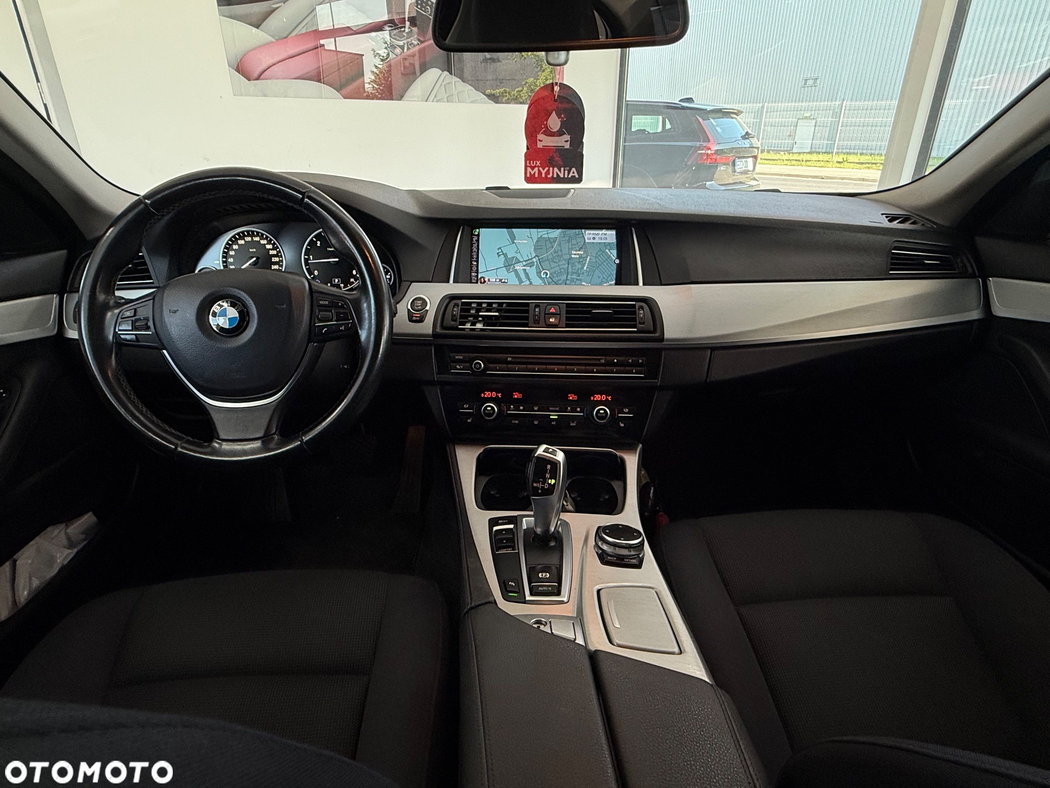 BMW Seria 5 520d - 6