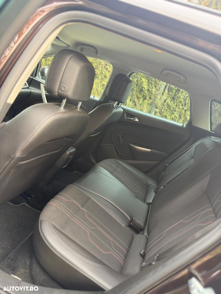 Opel Astra 2.0 CDTI Exklusiv - 9