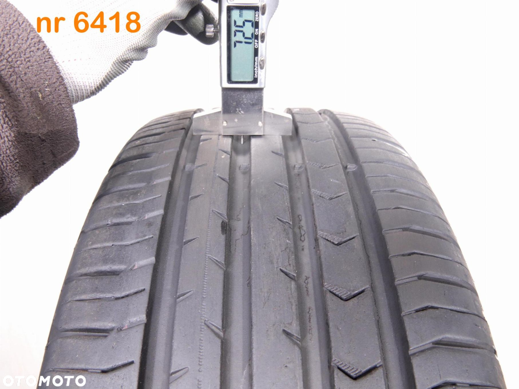 Continental ContiPremiumContact 5 215/60 R17 - 2