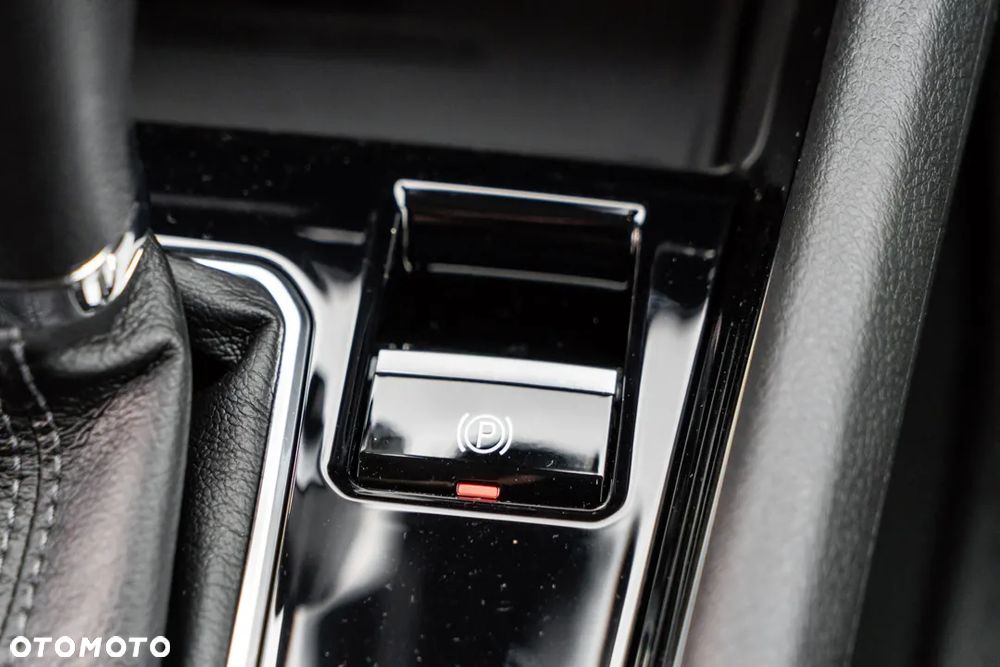 Jeep Compass 1.5 T4 mHEV Altitude FWD S&S DCT - 23