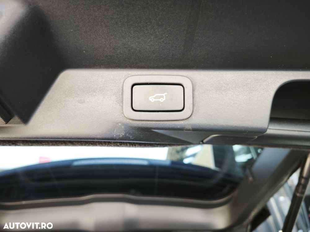 Land Rover Range Rover Sport 3.0 SDV6 HSE - 23