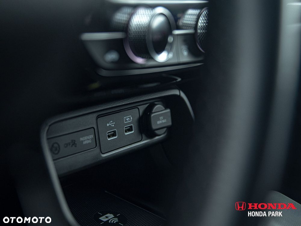 Honda Civic 2.0 i-MMD Sport CVT - 29