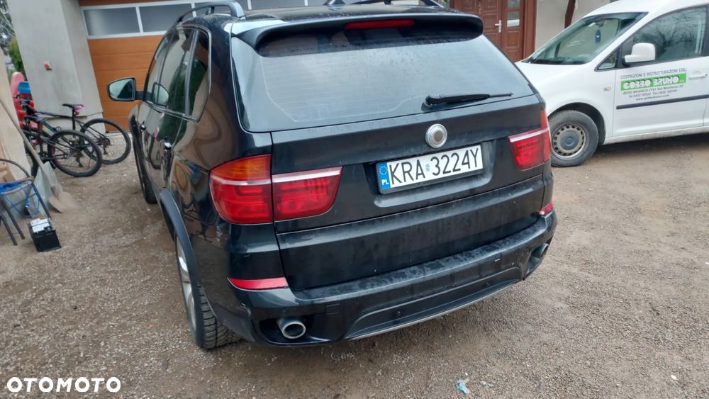 BMW X5 xDrive40d - 8