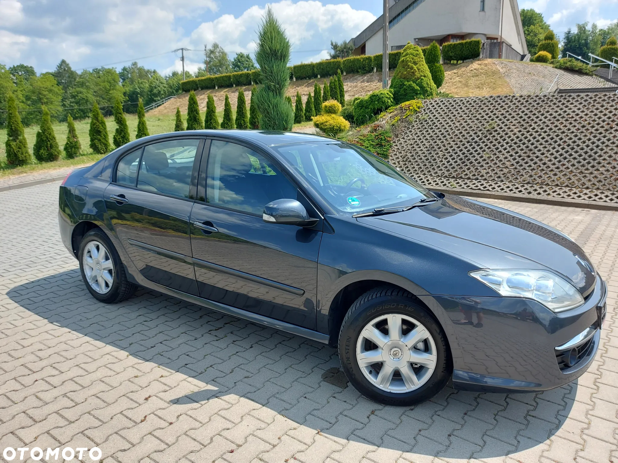 Renault Laguna - 3