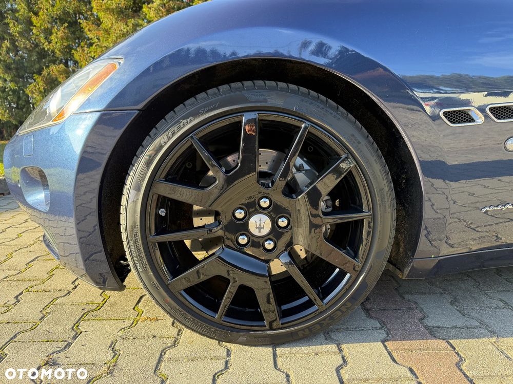 Maserati GranCabrio Standard - 19