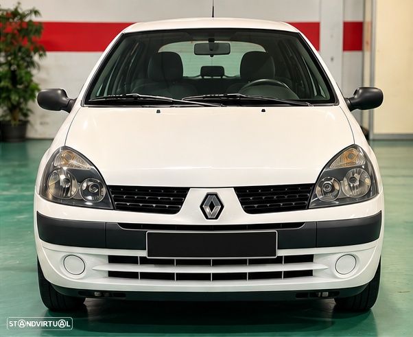 Renault Clio - 1