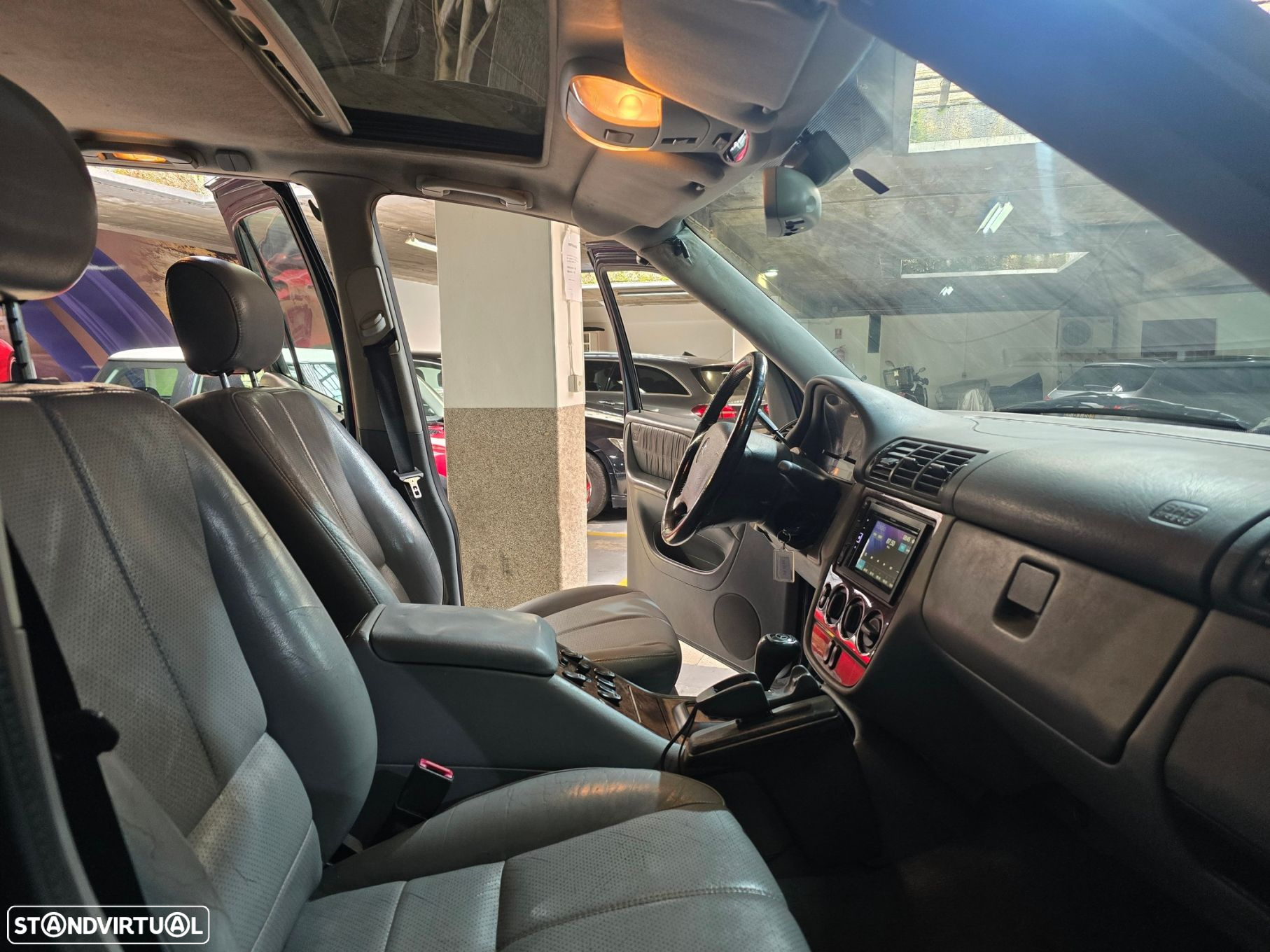 Mercedes-Benz ML 320 - 10