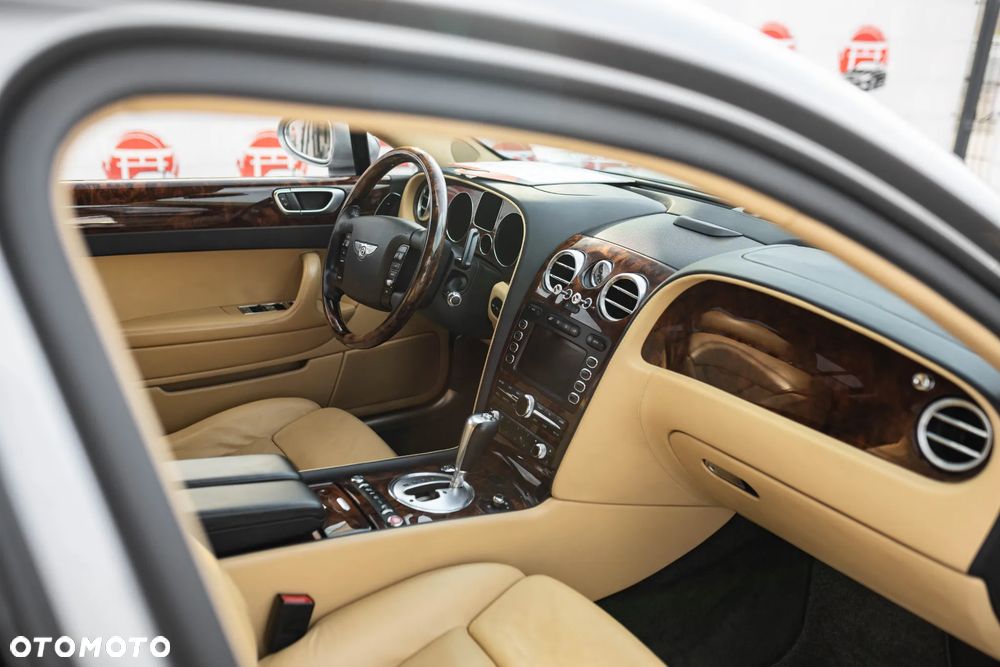 Bentley Flying Spur - 19