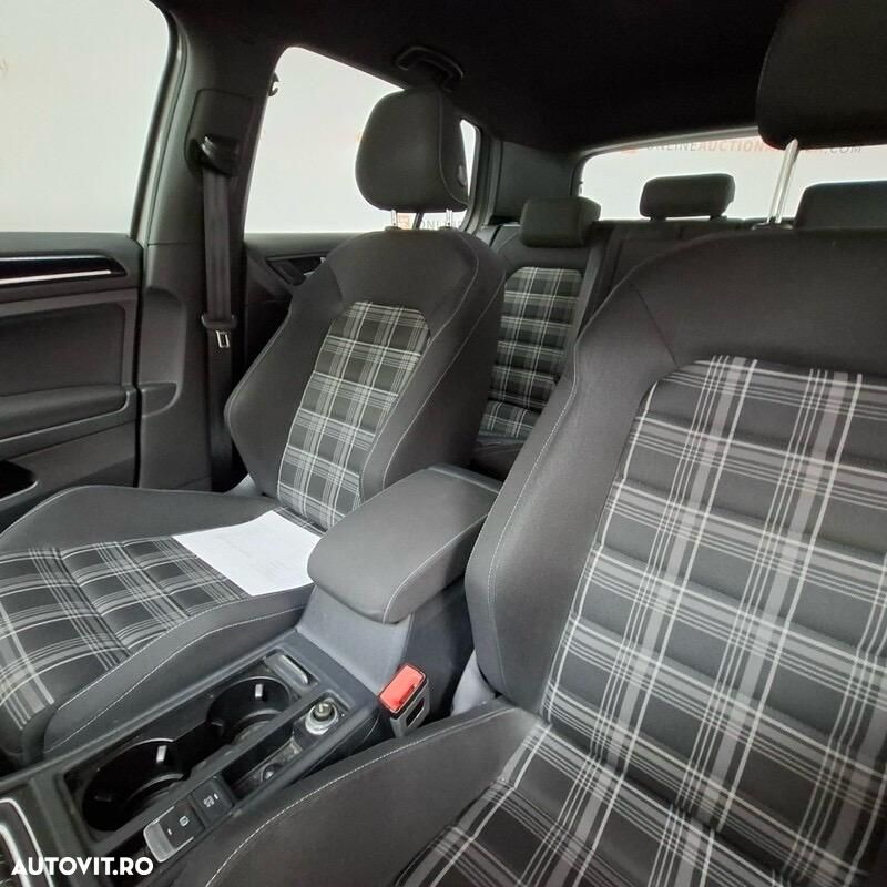 VOLKSWAGEN Golf 2015 — imagine 15