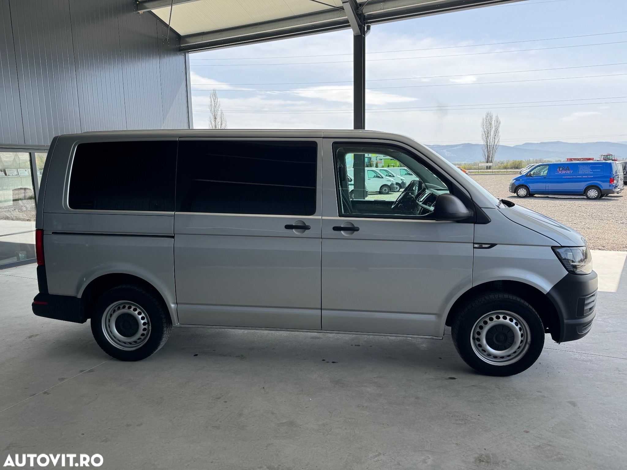 Volkswagen Transporter - 14