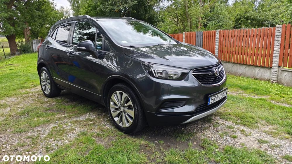 Buick Encore - 1