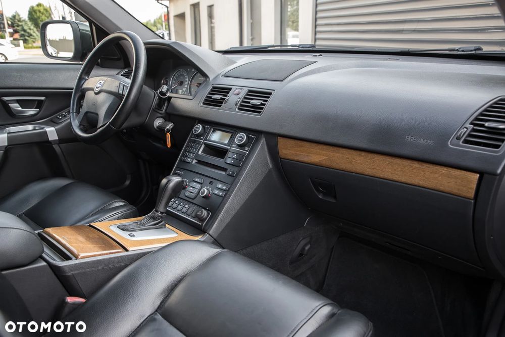 Volvo XC 90 D5 AWD Executive - 8