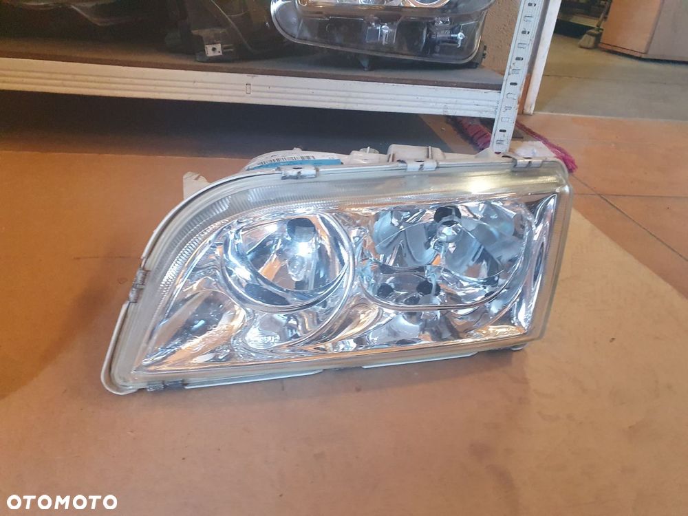 REFLEKTOR L/P VOLVO S40 V50 EUROPA - 6