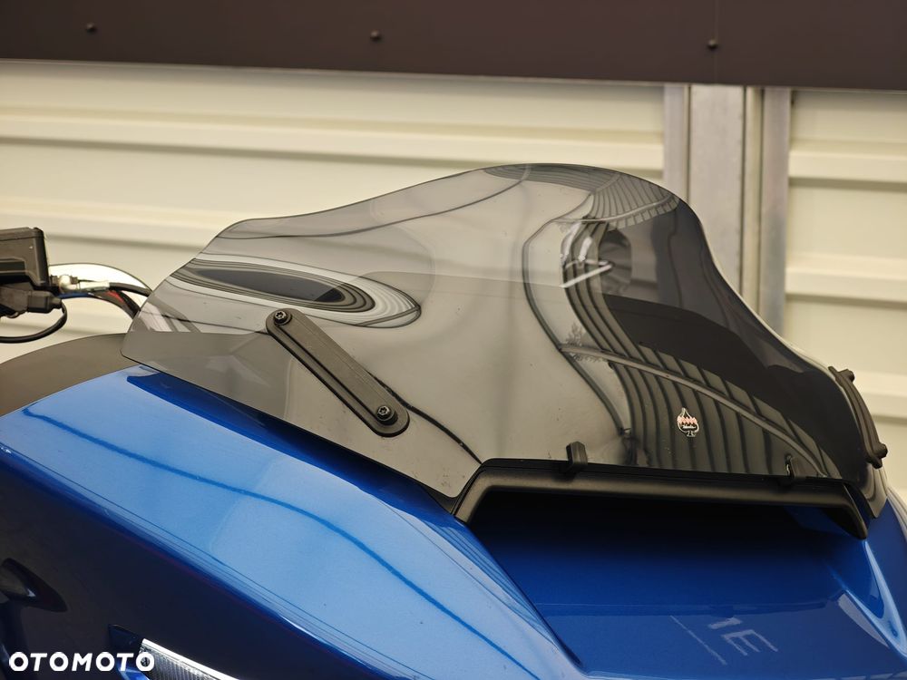 Harley-Davidson Touring Road Glide - 13