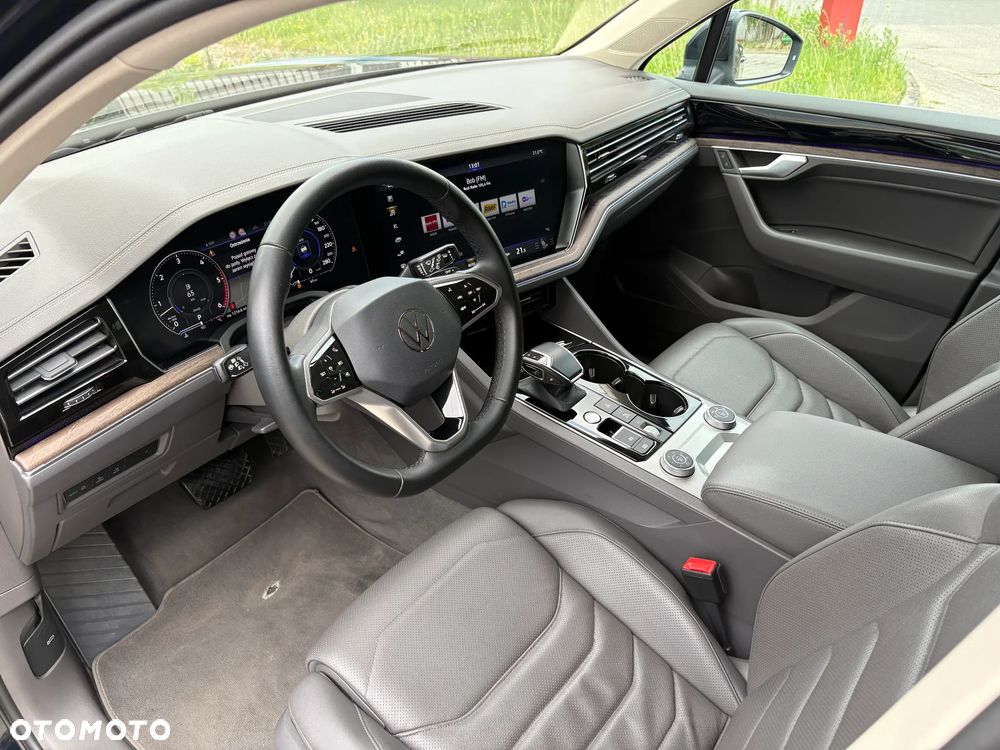 Volkswagen Touareg 3.0 V6 TDI SCR 4Mot Elegance - 10