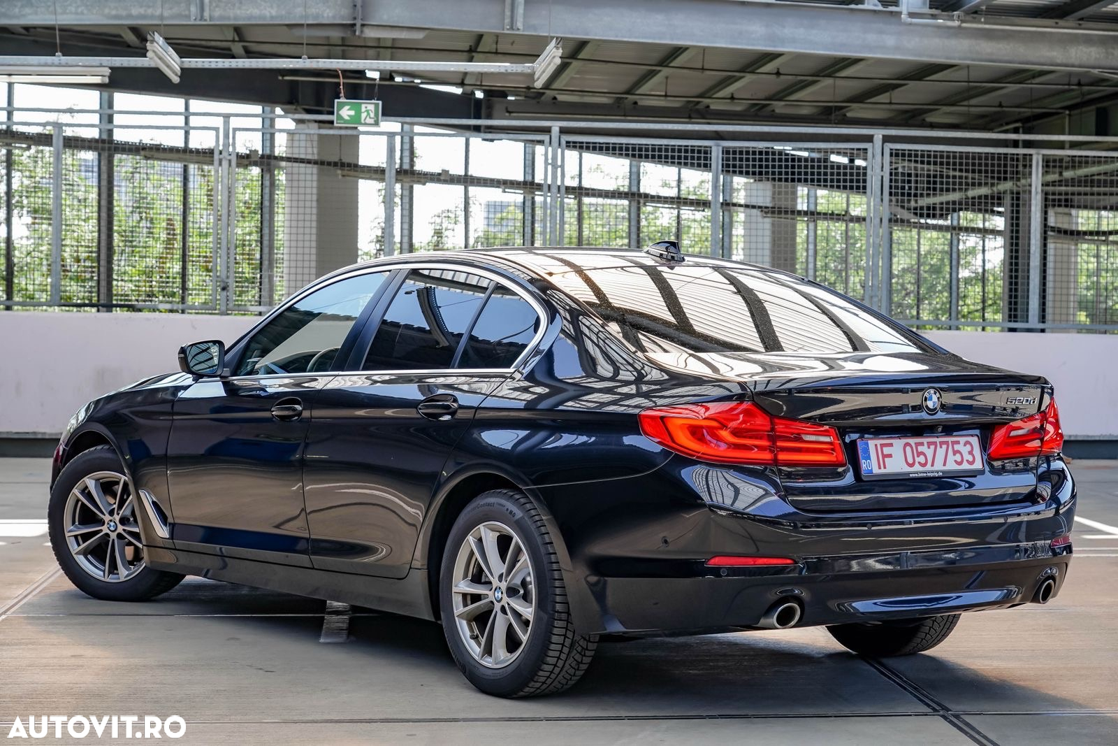 BMW Seria 5 520d AT - 7