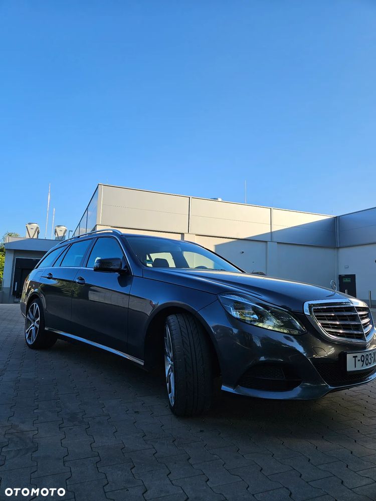 Mercedes-Benz Klasa E 200 BlueTEC - 12